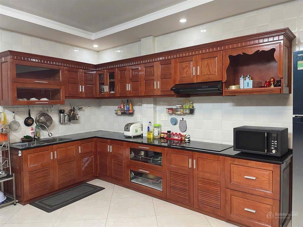 Bán biệt thự 4pn, 2wc tại yersin, đà lạt, chỉ với 12 tỷ, 74.67m2 view đẹp