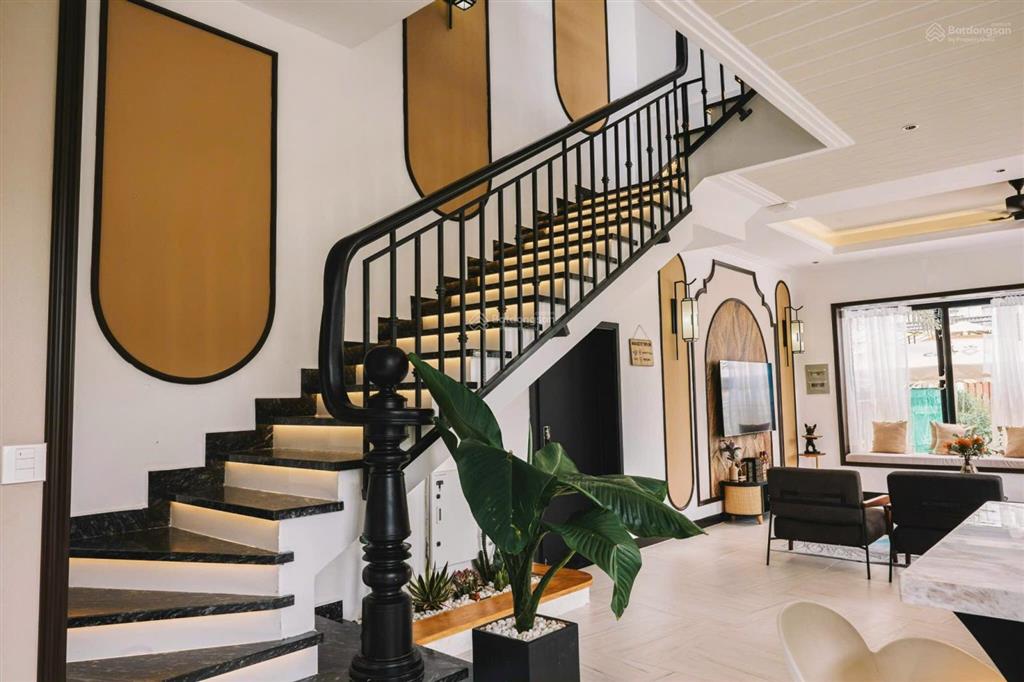 Chính chủ cần bán biệt thự đường ô tô an bình, bt phong cách chân âu, mới, đẹp, dt 254.5m2, 20 tỷ