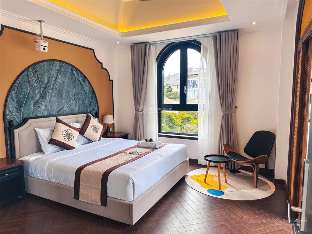 Chính chủ cần bán biệt thự đường ô tô an bình, bt phong cách chân âu, mới, đẹp, dt 254.5m2, 20 tỷ
