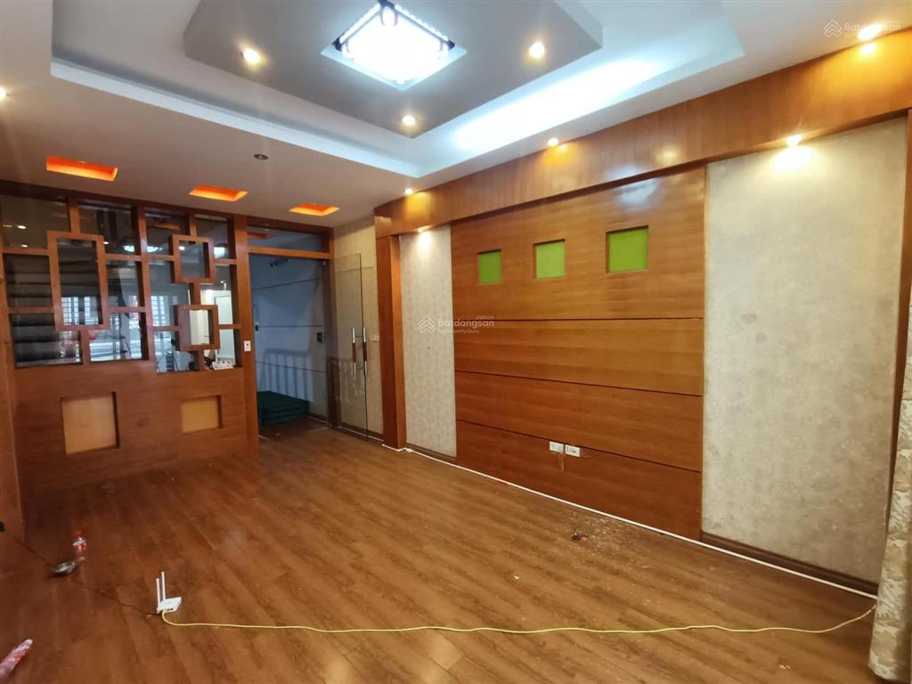 Bán nhà riêng hào nam ô tô đỗ cửa 52m2 4 tầng mt 5m giá 8.7 tỷ.  0904 556 ***