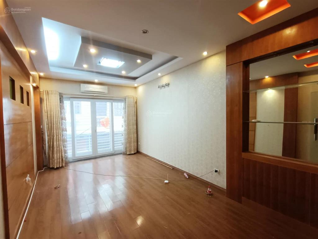 Bán nhà riêng hào nam ô tô đỗ cửa 52m2 4 tầng mt 5m giá 8.7 tỷ.  0904 556 ***