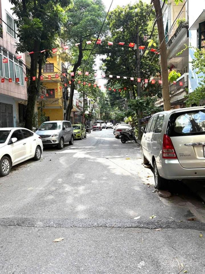 Bán nhà riêng lương sử c quốc tử giám, 9,5 tỷ, 42 m2, hàng hiếm vị trí cực trung tâm 0904 556 ***