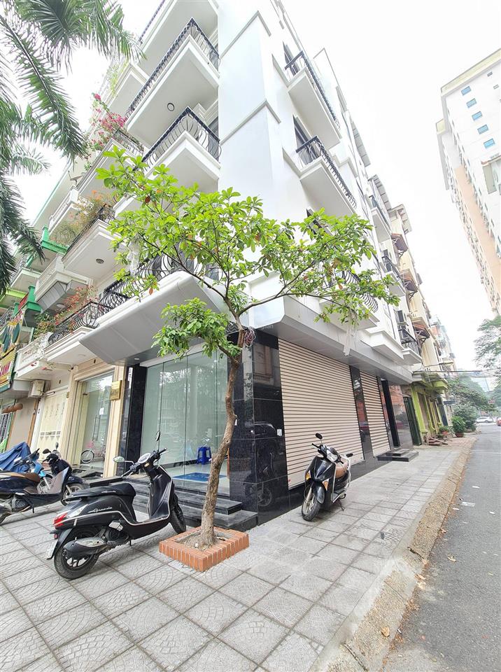 Bán nhà phân lô thái hà nhà đẹp ở ngay ngõ ô tô tránh 70m2 5 tầng mt 4.5m 15 tỷ  0904 556 ***