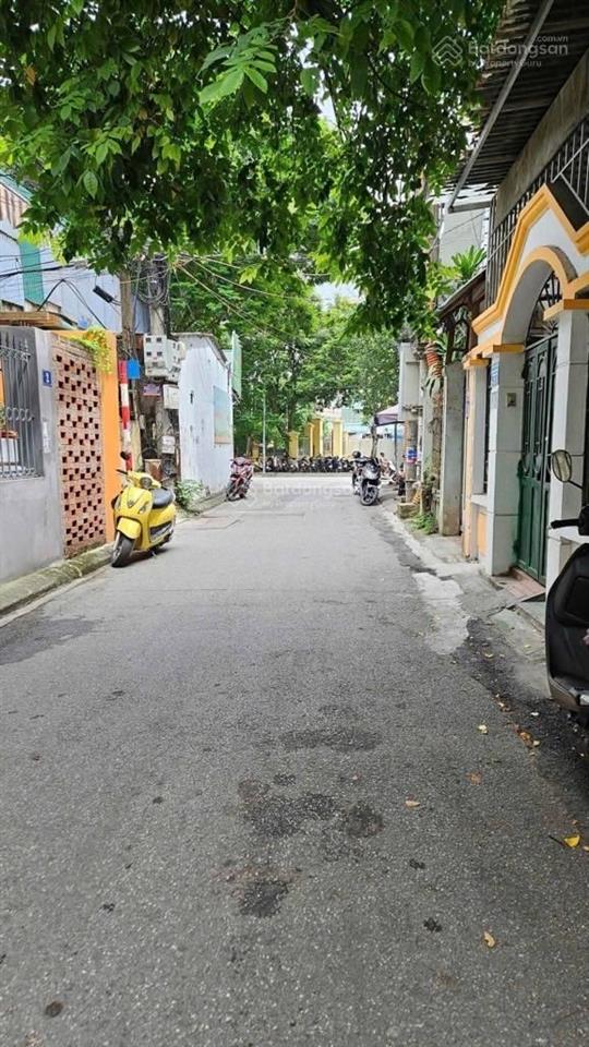 Bán nhà riêng tại trần quốc hoàn, dịch vọng, cầu giấy, hà nội, 18 tỷ, 60m2, giá tốt hot!
