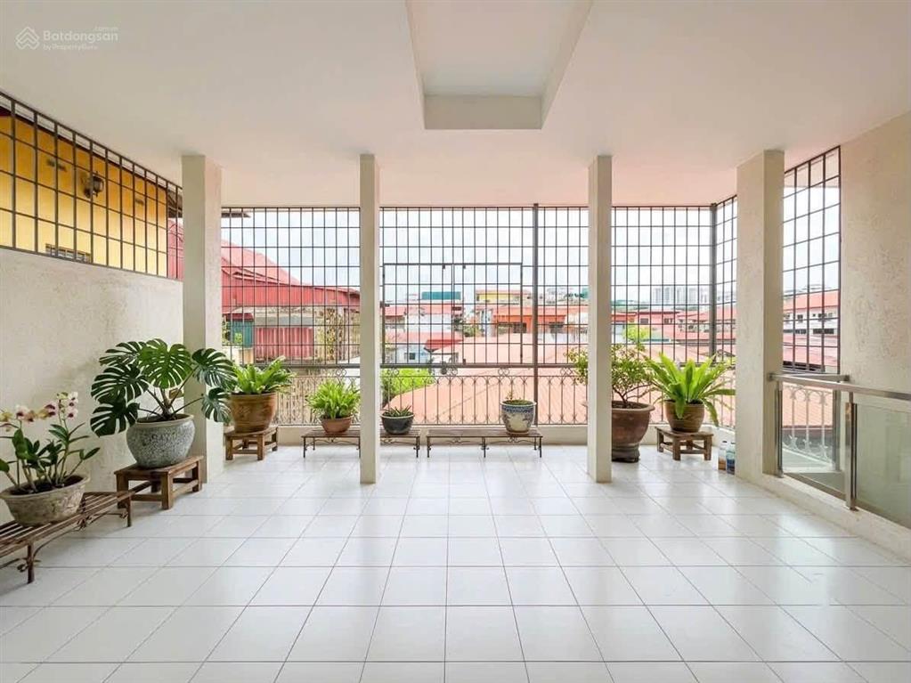Bán nhà riêng tại nguyễn phong sắc, 13,8 tỷ, 52m2, phường dịch vọng, quận cầu giấy