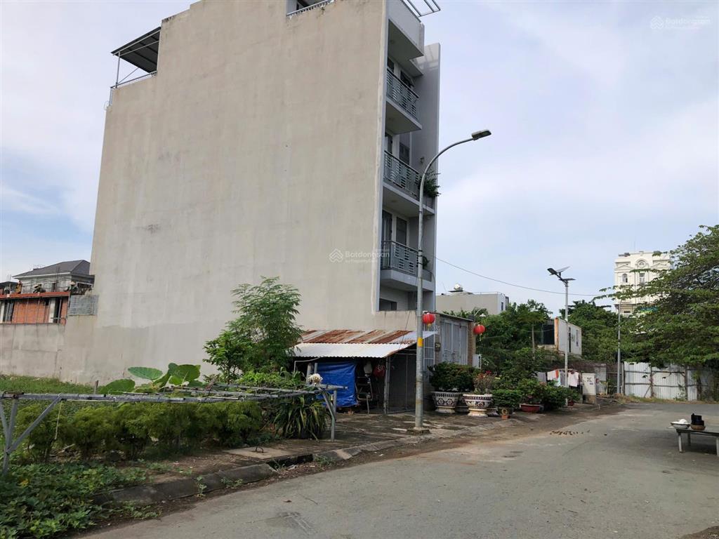 Cần bán đất 5x21m đã có sổ trong khu nghỉ ngơi giải trí vivo p. tân phong giá 12,5 tỷ