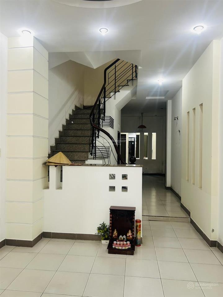 Bán nhà đường nguyễn thái sơn, p7, gần chợ gò vấp, 1 trệt 2 lầu. 73m2