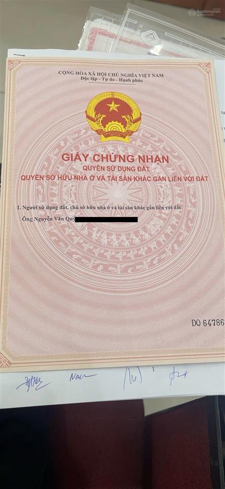 Chính chủ cần bán đất đấu giá đồng mo phường bắc giang sổ đỏ 97,9 m2 mt 5,8m2 lô góc khe