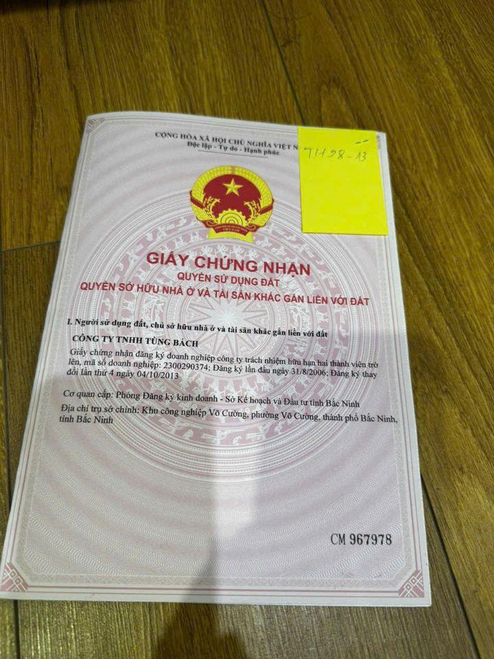 cần bán duy nhất 1 căn ql18 cạnh dabaco quế võ kinh doanh luôn 