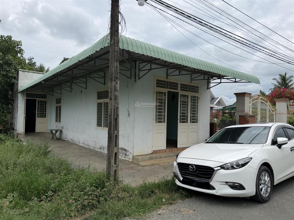 Chính chủ bán nhà đường nguyễn chí thanh thị trấn tân biên, tỉnh tây ninh  full thổ