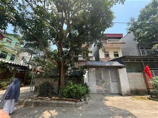 Nhà 2 tầng  lô góc 136 m²  hai mặt tiền siêu đẹp  quy hoạch ô bàn cờ. đường trước nhà 8 m