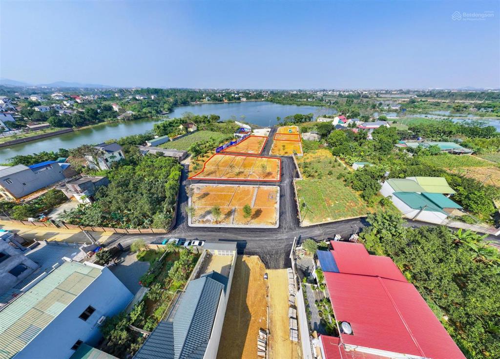 Đất nền view hồ trung tâm kđt hoà lạc  xuân mai chỉ nhỉnh 3 tỷ/ lô 100m