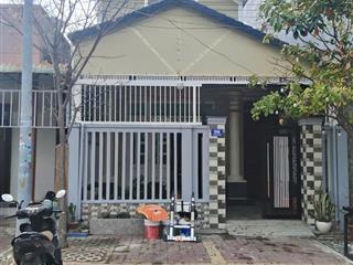 Nhà gác lửng tại biển long hải. đường nhựa có vỉa hè để lại nội thất, khu dân cư an ninh 3ty680