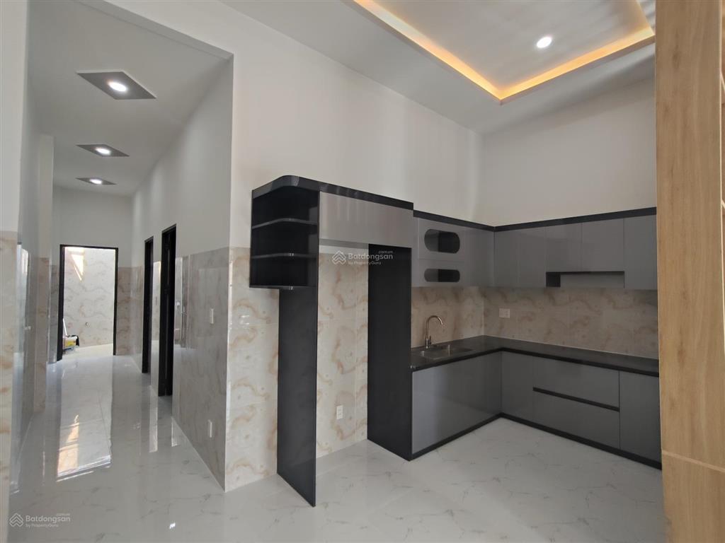 Nhà mới đẹp chỉ dọn vào ở tại long hải. cách biển 2km chỉ 2,5 tỷ