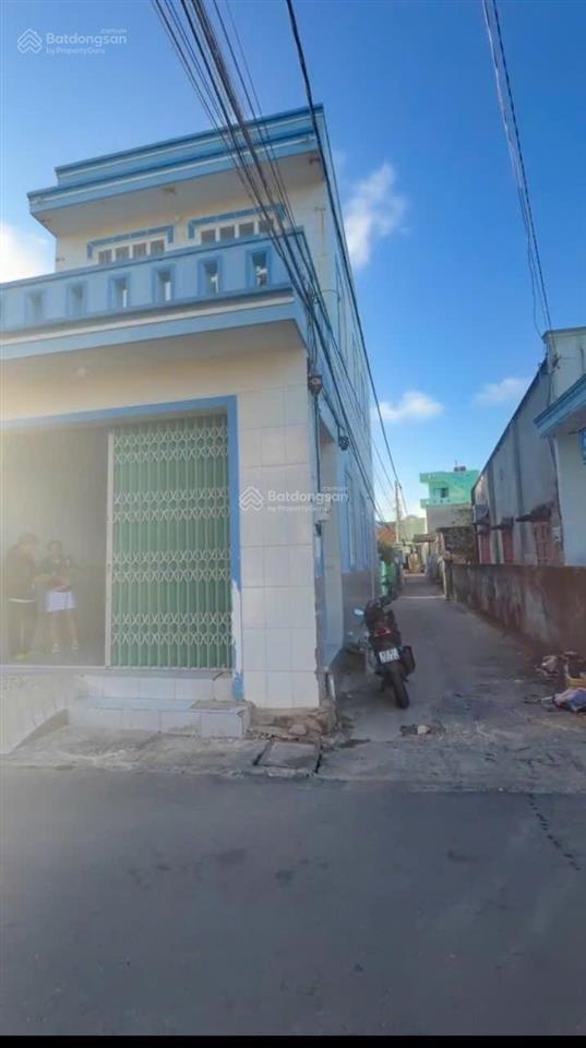Nhà phố 1 trệt 1 lầu  trung tâm phước hải  cách biển chỉ vài phút