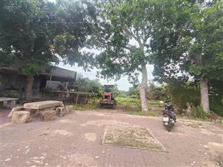 Hơn 1sào mt nhựa lớn tại xã long hải. chỉ 10tr/m2. thích hợp làm nhà vườn, biệt thự nghỉ dưỡng