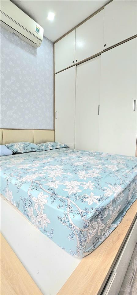 Cần tiền bán gấp căn 2 ngủ 2 vệ sinh toà 32t the golden an khánh, hà nội