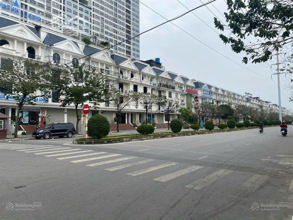 Cho thuê biệt thự liền kề đường số 23 kđt thành phố giao lưu dt 120m2 x 3 tầng 1,2,3  giá 45tr/th