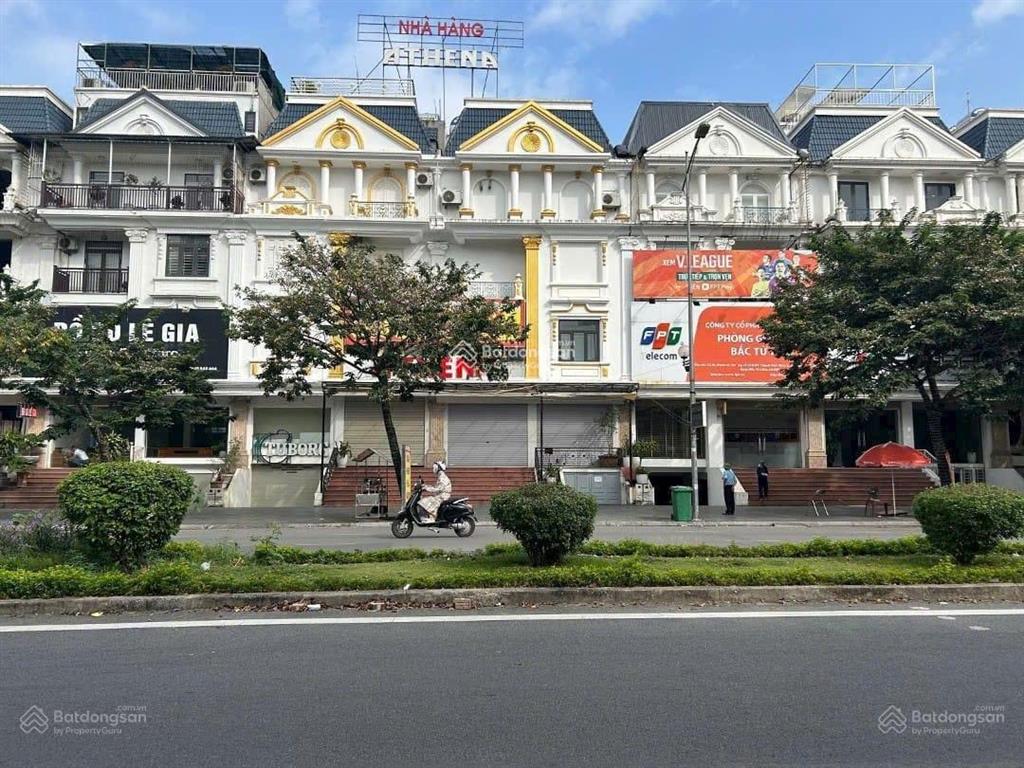 Cho thuê biệt thự liền kề đường số 23 kđt thành phố giao lưu dt 120m2 x 3 tầng 1,2,3  giá 45tr/th