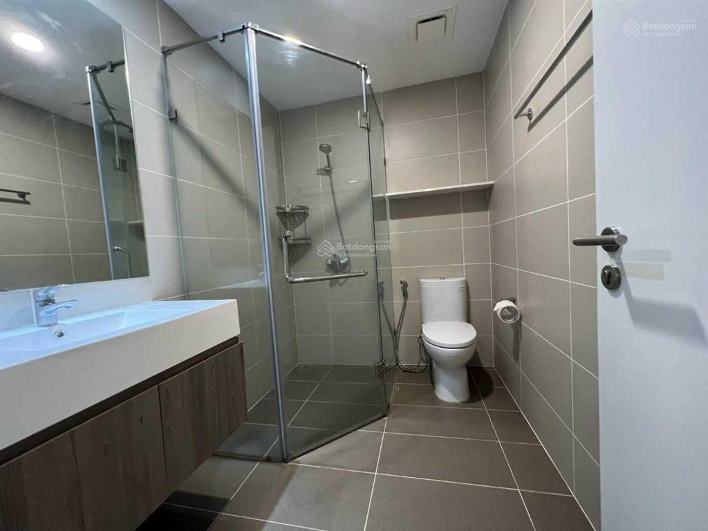 Cần bán căn (góc hoa hậu 2pn) chung cư oct5a  resco  dt 70m, 2pn, tầng trung đẹp, giá 5,4 tỷ