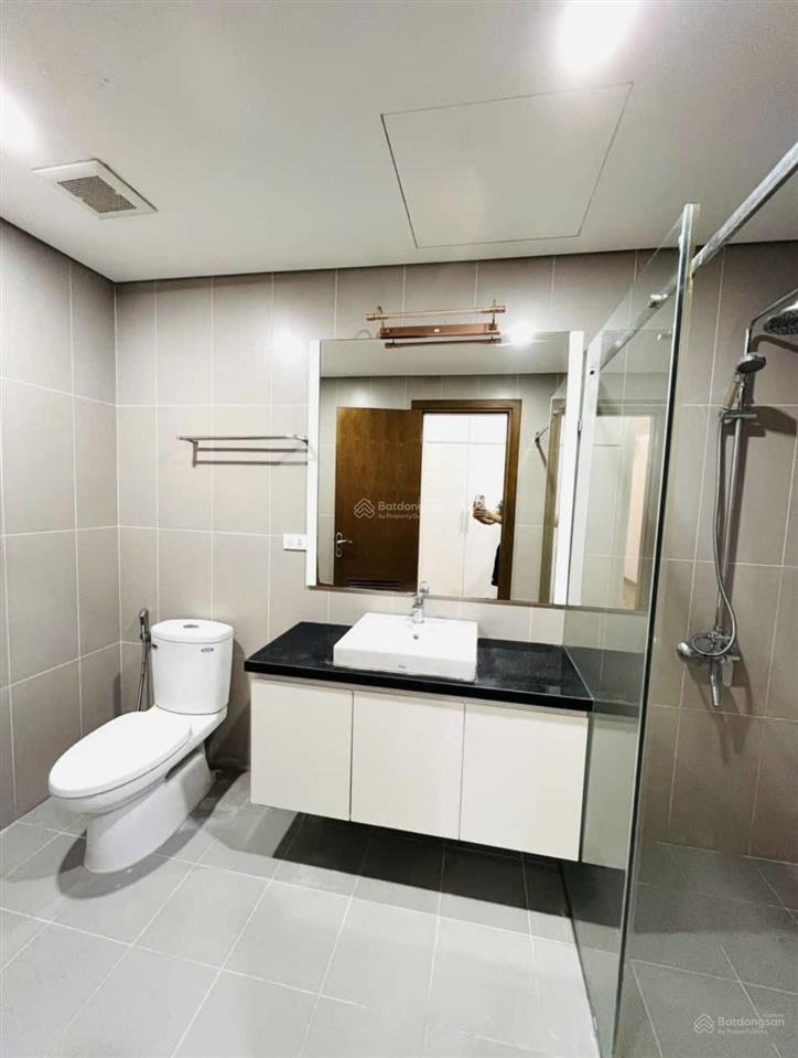 Cần bán căn hộ "hoa hậu" 2pn chung cư nam cường kđt mới cổ nhuế dt 80,5m2, tầng trung, giá 6,5 tỷ