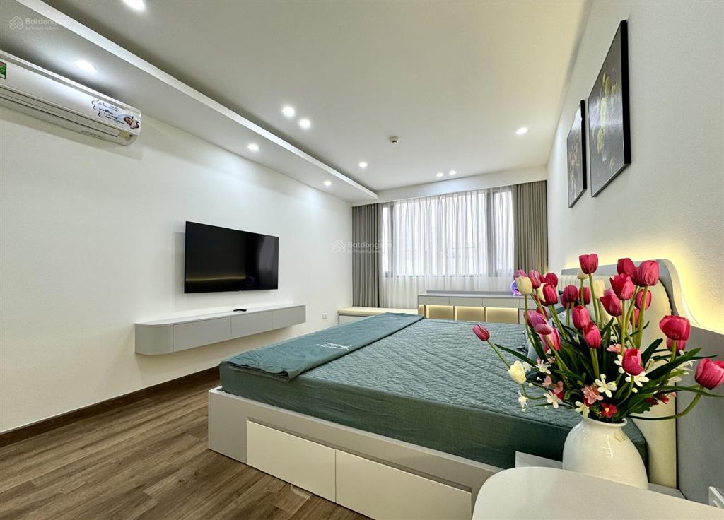 Cần bán căn hộ "hoa hậu" 2pn chung cư nam cường kđt mới cổ nhuế dt 80,5m2, tầng trung, giá 6,5 tỷ