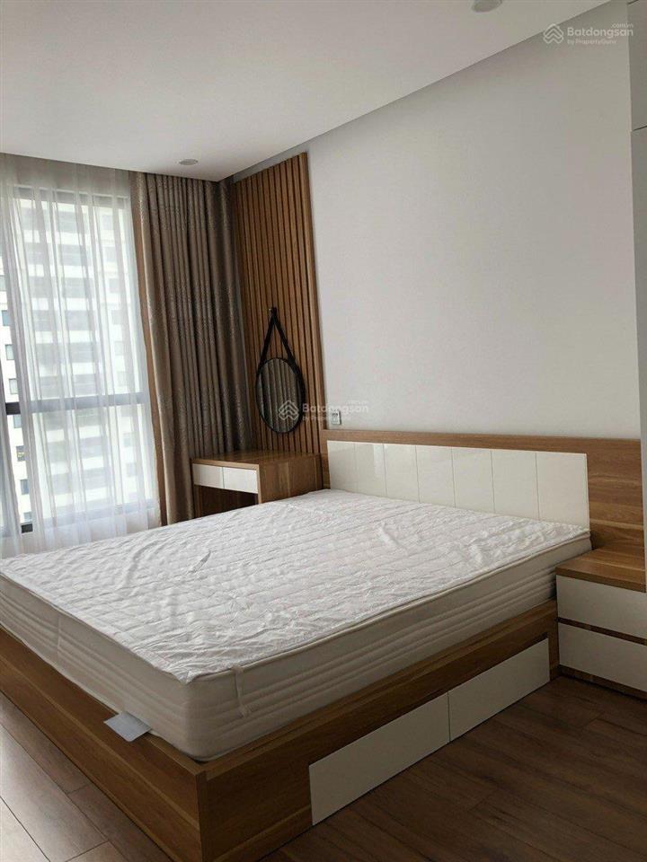 Siêu rẻ cần bán "căn góc hoa hậu 3pn" chung cư oct5 resco cổ nhuế dt 118m2, bc đông nam, giá 7 tỷ