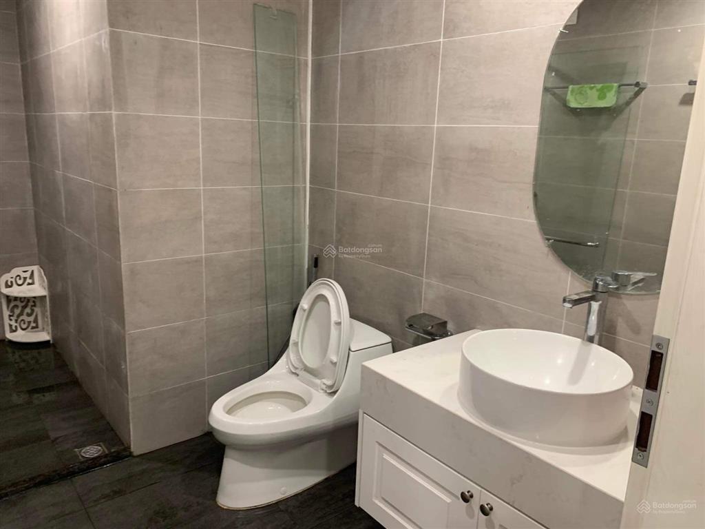 Siêu rẻ cần bán "căn góc hoa hậu 3pn" chung cư oct5 resco cổ nhuế dt 118m2, bc đông nam, giá 7 tỷ