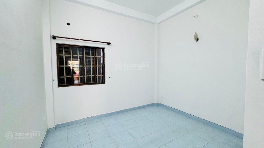 Bán nhà 9pn, dt 80 m2, sát cầu chà và quận 8, tp. hcm. nhỉnh 8 tỷ