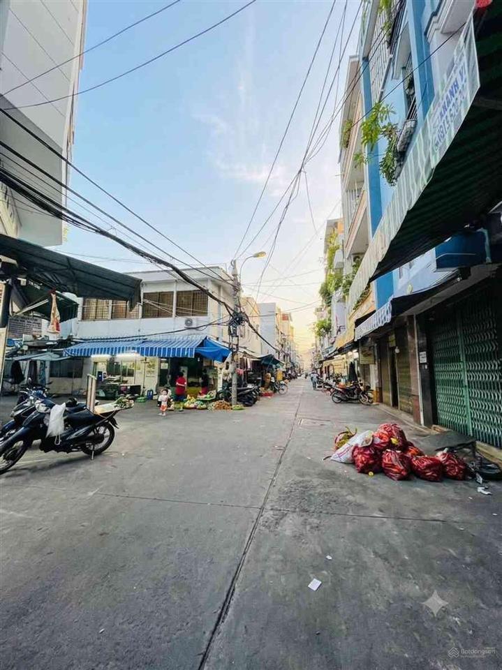 Nhỉnh 10 tỷ. mặt tiền kinh doanh ngay chợ rạch ông