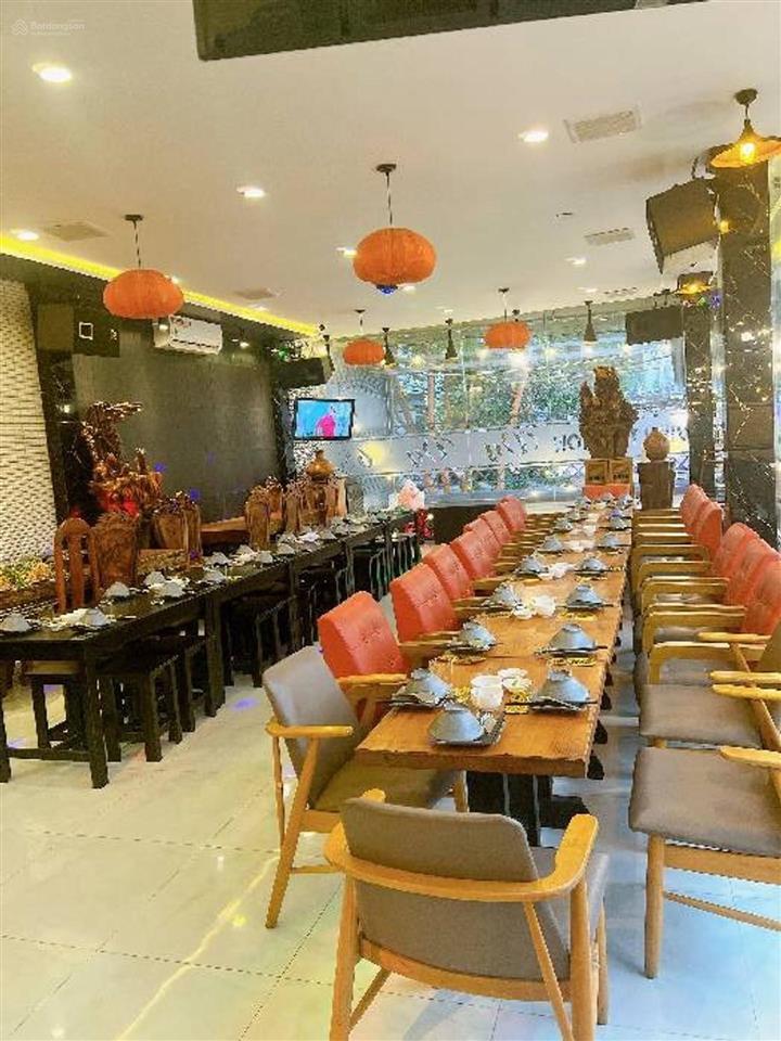 Lô góc sát siêu thị parc mall q8. dt 183m2. giá 32 tỷ tl