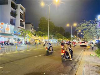 25,5 tỷ mt tạ quang bửu sát parc mall q8. dt 80m²  5 tầng. 6pn.
