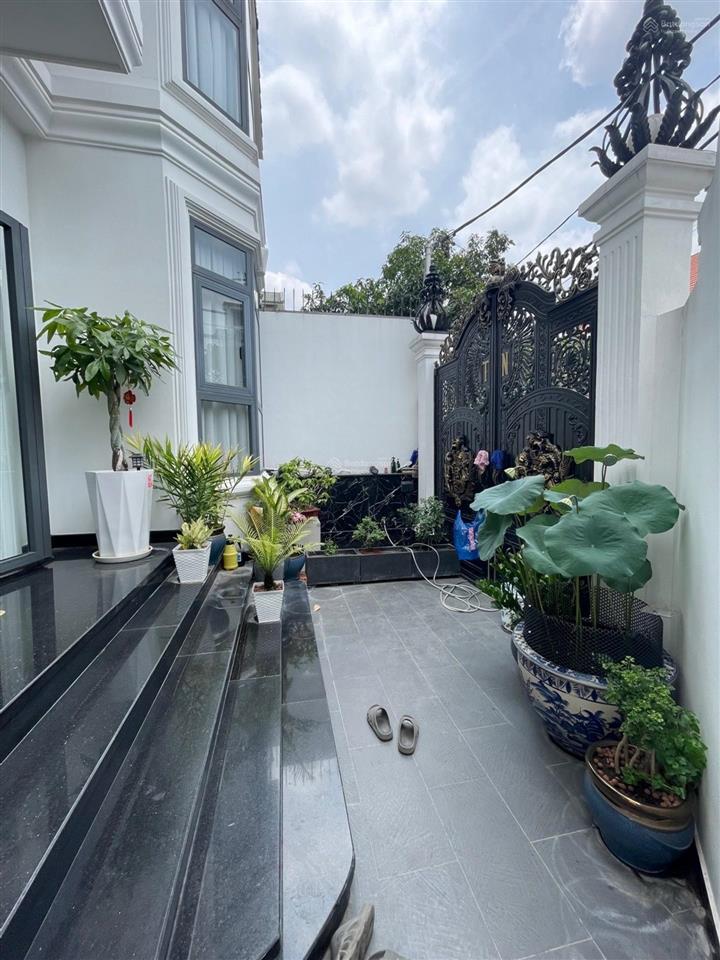 Biệt thự lô góc mới xây mt đường số kdc bình hưng  full nội thất cao cấp. nhỉnh 21 tỷ tl