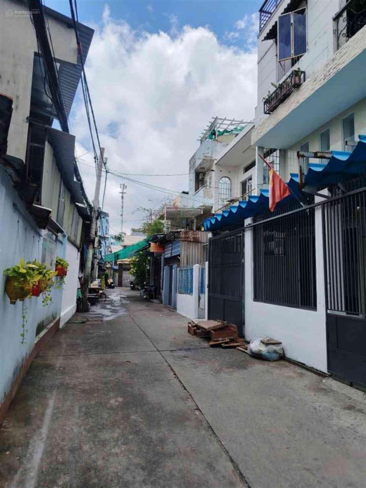 Bán nhà âu dương lân dt khủng 70m2  hẻm 6m  ngang 4m. giá 5,5 tỷ