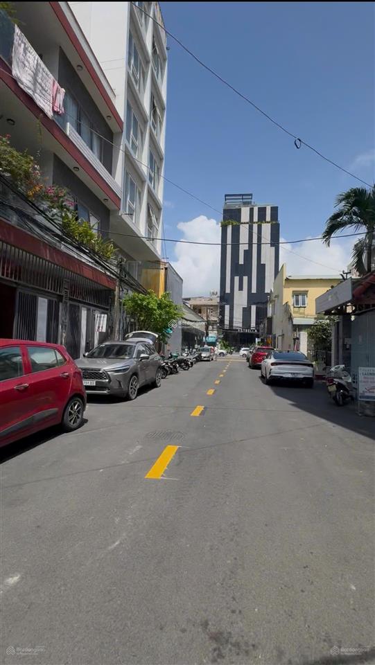 Bán phan thúc duyện, phố tây, dt 140m2 ngang 6m, sẵn dòng tiền, giá 22 tỷ