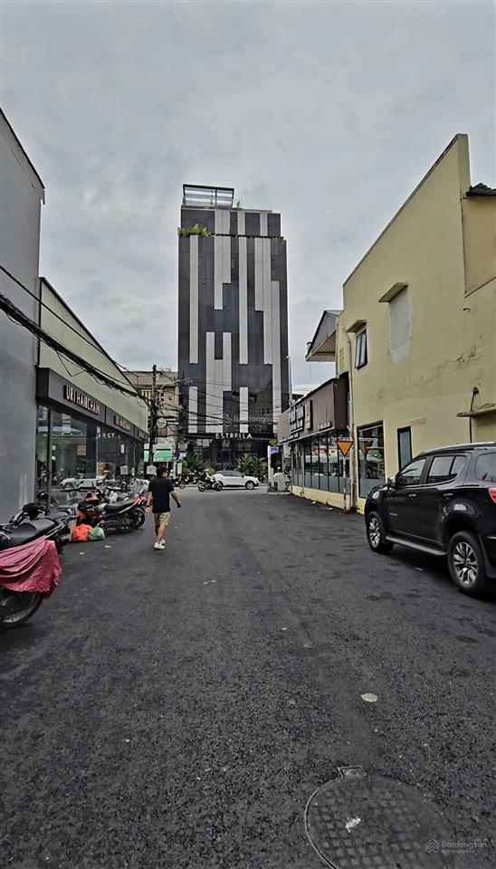 Bán phan thúc duyện, phố tây, dt 140m2 ngang 6m, sẵn dòng tiền, giá 22 tỷ