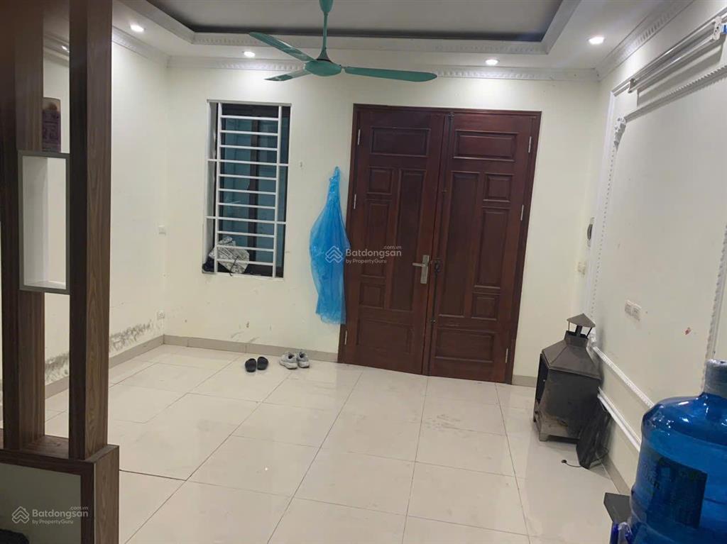 Cho thuê nhà riêng tại 6b ngõ 181, cầu diễn, 12 triệu vnd, 30m2, 4pn, 3wc