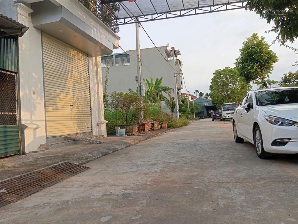 Chủ cần tiền bán 70m2 đất đấu giá đẹp sát ql32, tại xã đan phượng, tp hà nội.  0982 480 ***