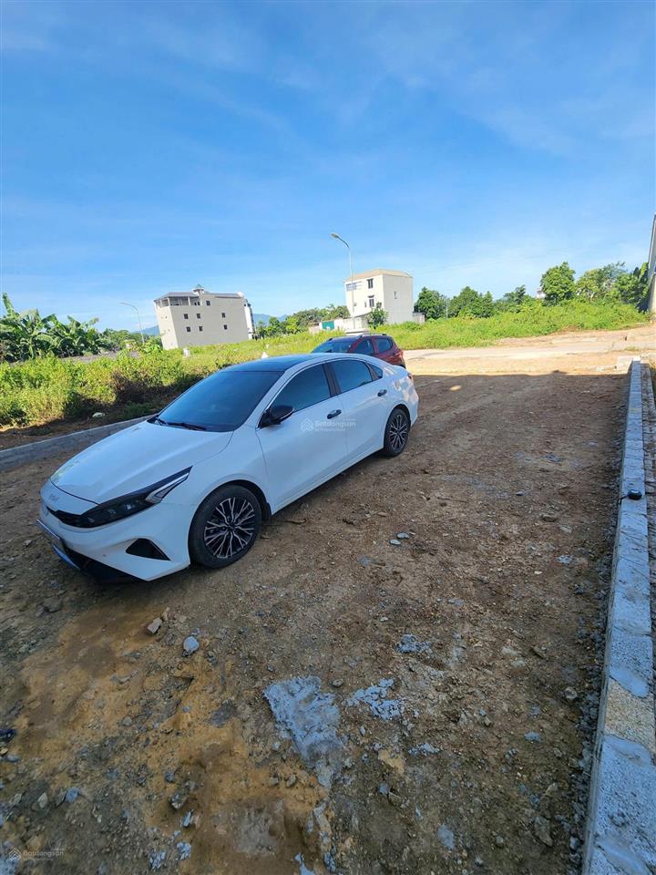 Chính chủ gửi bán siêu phẩm 100m2 có 102, kinh doanh, xây cho sv thuê dòng tiền vip  0982 480 ***