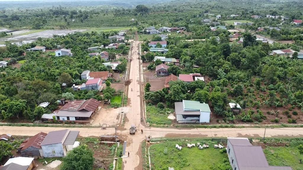 Tôi kẹt tiền bán lô đất phùng chí kiên, phường thống nhất, thị xã buôn hồ