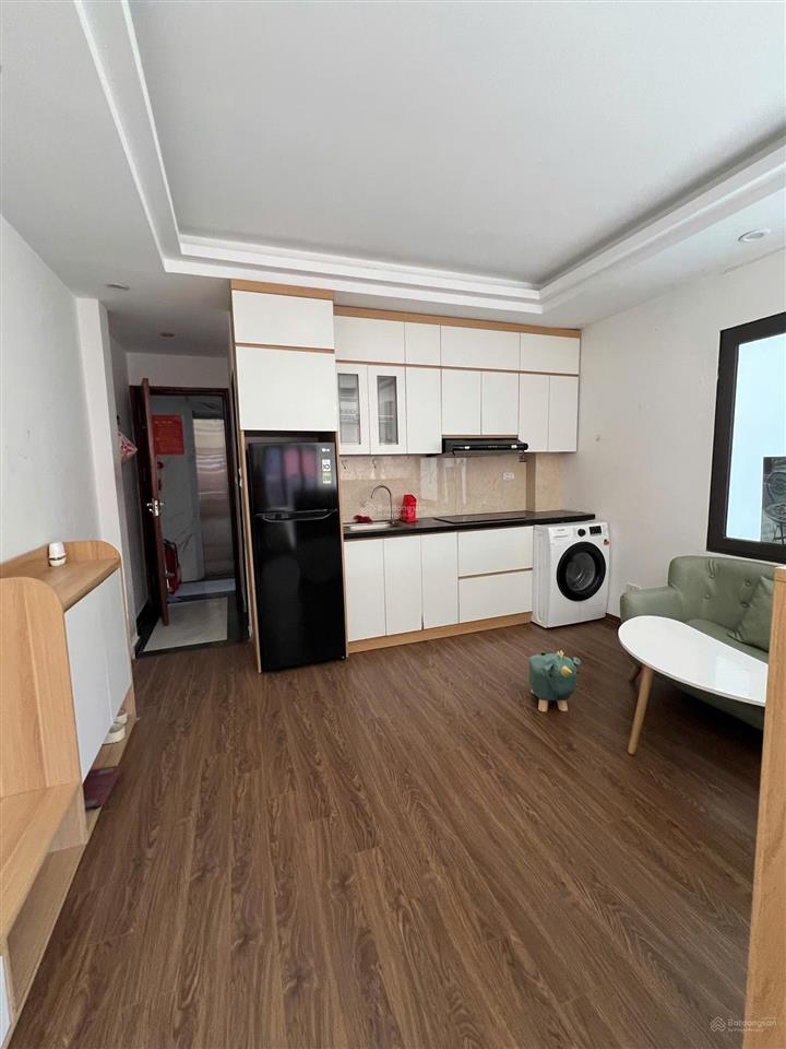 Chính chủ cho thuê nhà ngõ 86 tô vĩnh diện, 45m2, 7 tầng thang máy 6 pn, wc khép kín, full nội thất