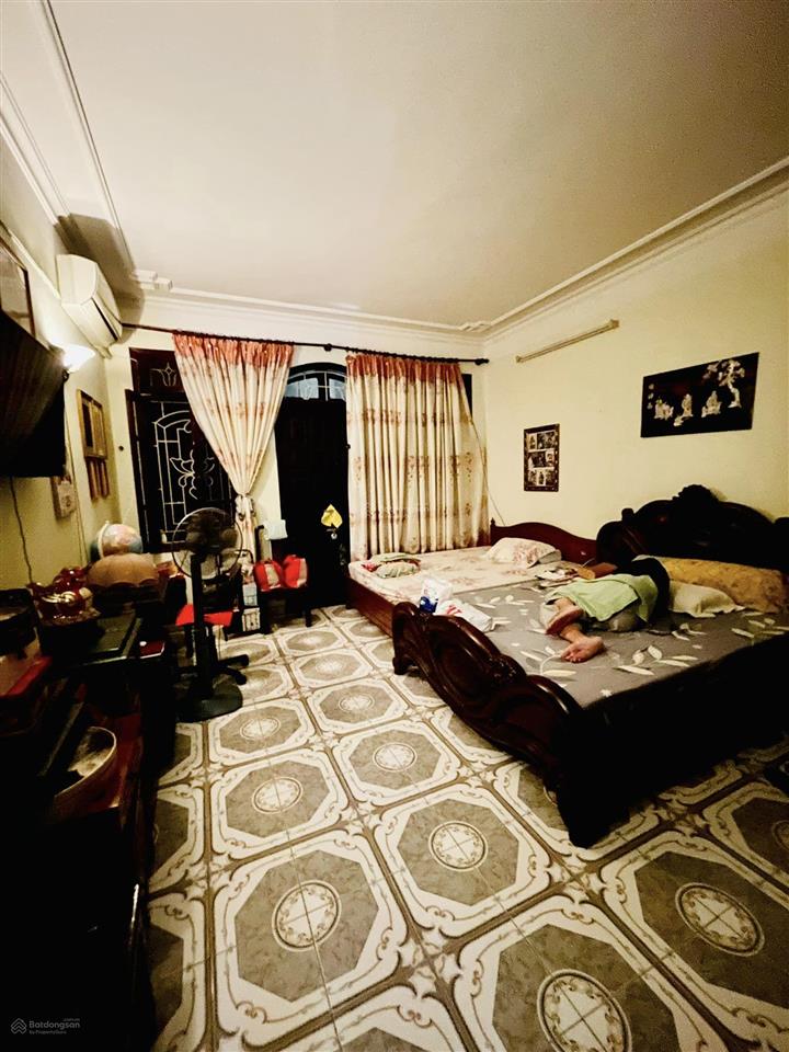 Bán nhà kim mã thượng 40m2 8.5 tỷ