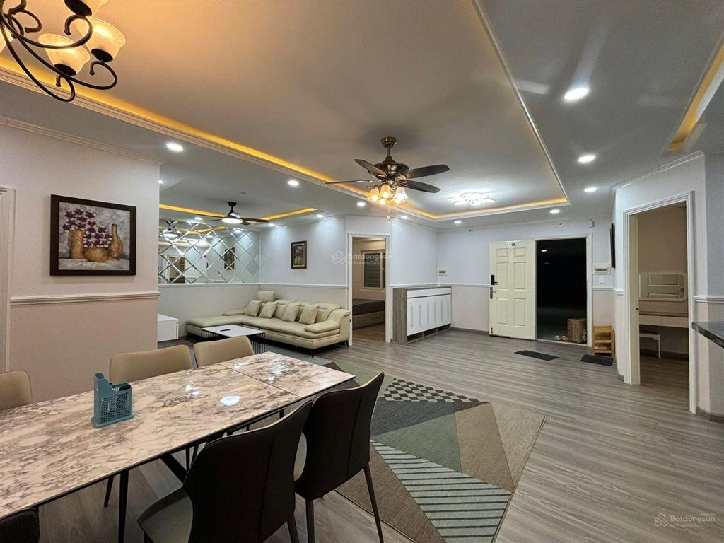 Bán căn hộ 4 phòng ngủ (2 căn đập thông) tại mường thanh khánh hòa