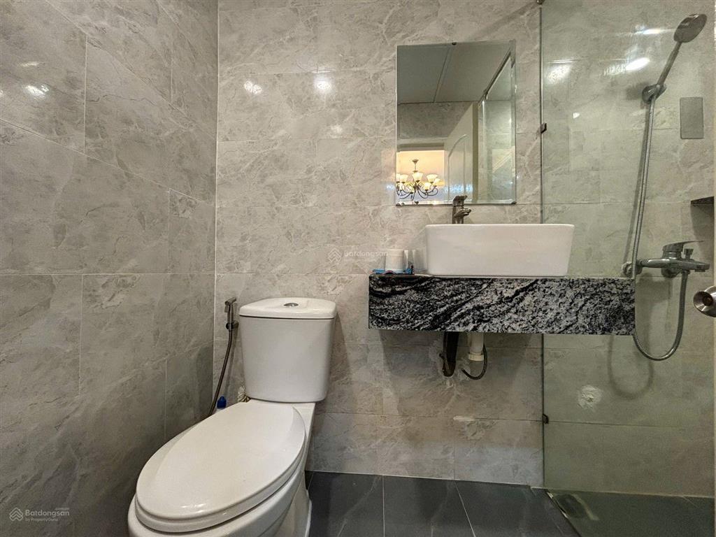 Bán căn hộ 4 phòng ngủ (2 căn đập thông) tại mường thanh khánh hòa