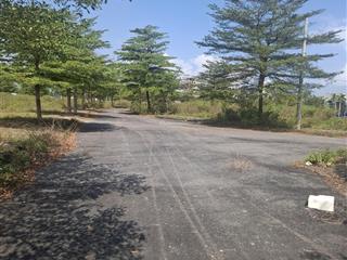 Trục a19 kđt sentosa!ngang 6m.đường 17.5m(đối diện công viên) cạnh trục 27m.thông sông cổ cò