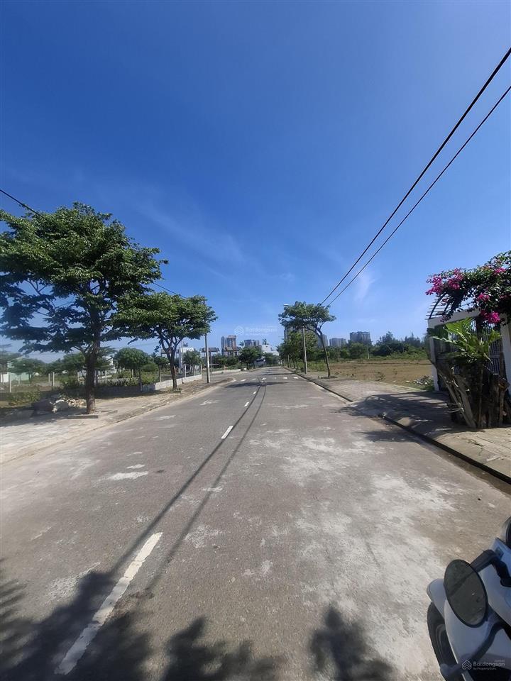 110m2 tại kđt green city.đường 11.5m.thông sông.cách biển 500m.giá 2.930(giá tốt nhất dự án)