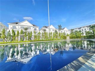 Chính chủ gửi bán căn bt view bể bơi, trung tâm gia lâm, an ninh cực tốt