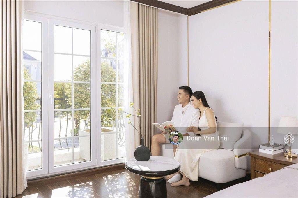 Bán căn lk bán tím view hồ điều hòa, kinh doanh cực tốt, giá rẻ vô địch dự án eurowindow twin parks