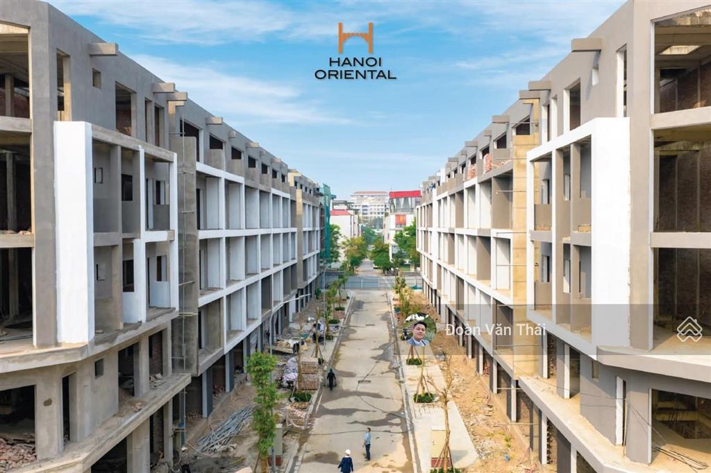 Bán lk đường nguyễn mậu tài giá tốt dự án hà nội oriental