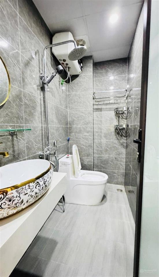 Cực hiếm! nhỉnh 7 tỷ bán nhà cầu giấy 5 tầng